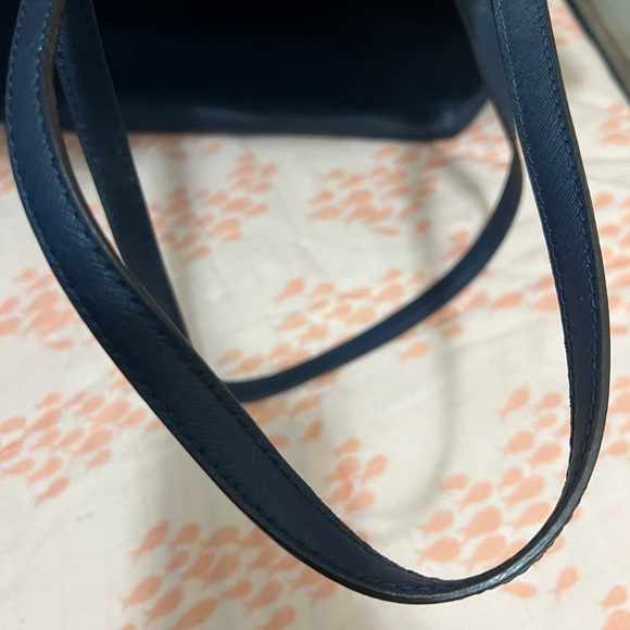 Authentic Michael Kors Purse - Picture 9 of 12